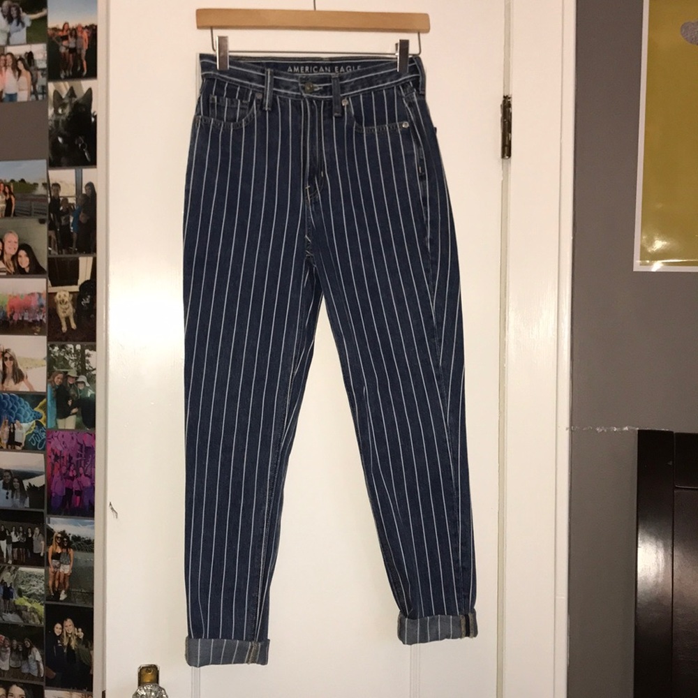 American Eagle Mom Jeans